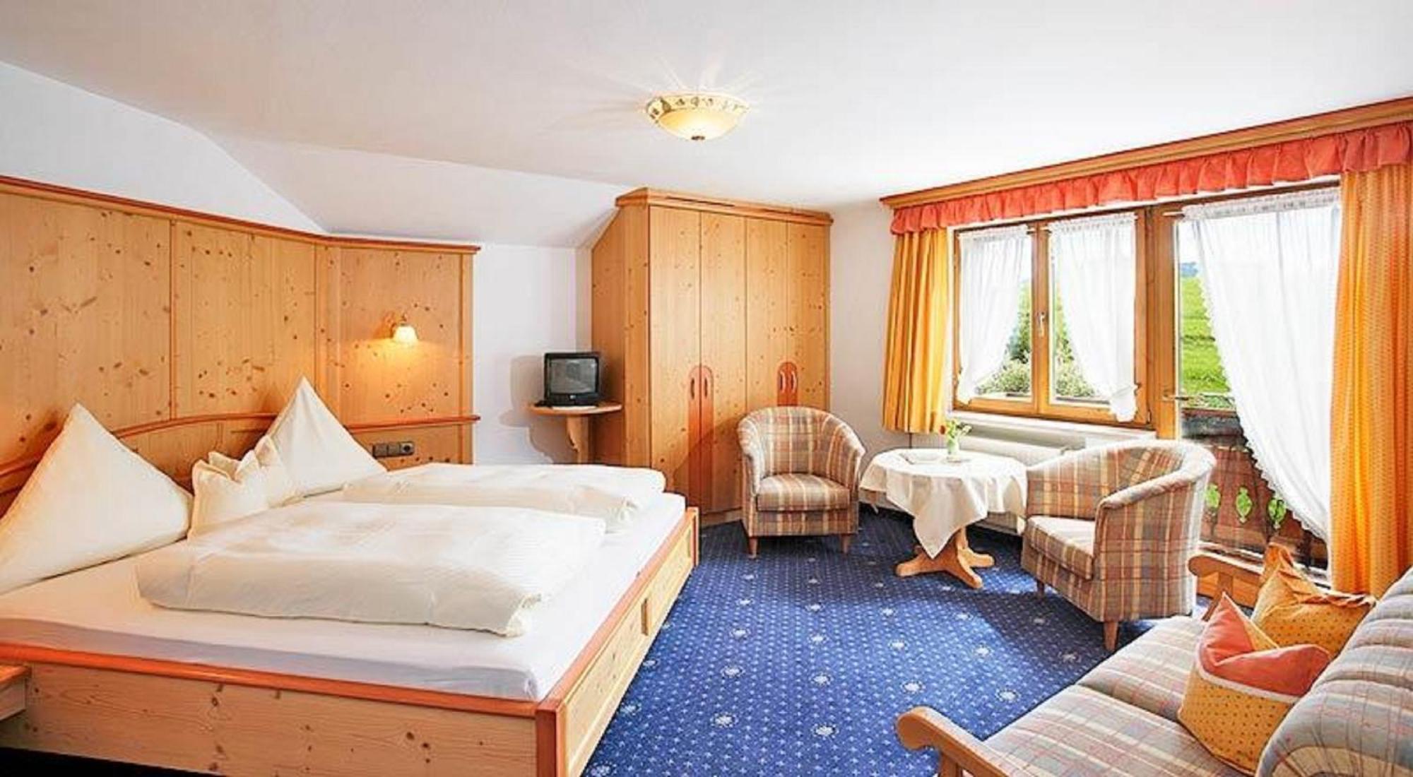 Pension Alpenblick Hotel Pfronten Exterior photo